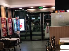 -麦当劳(中唱大厦店)