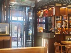 -青瓦餐厅·生鱼片·韩园烤肉(西塔店)