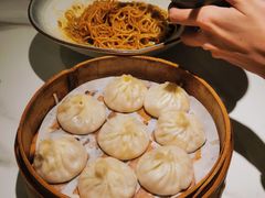 蟹粉小笼包-馋三尺蟹粉小笼(人民广场店)