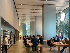 -Apple零售店(华贸购物中心店)
