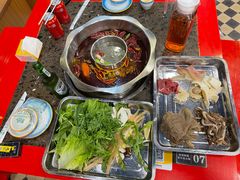 -金鼎雪山牦牛杂火锅(理县总店)