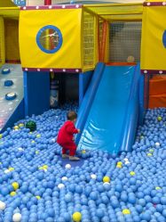 -莫莉幻想儿童乐园(郑州丹尼斯三天地店)