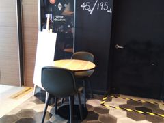 用餐区-Wagas沃歌斯(虹桥机场T1店)