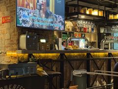 -麦凯伦烧烤·精酿超级工厂店(金桥总店)