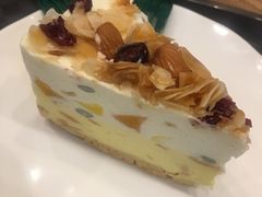 坚果派对酸奶蛋糕-星巴克(南京鼓楼吾悦广场店)