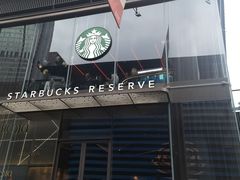 -星巴克臻选(成都太古里店)