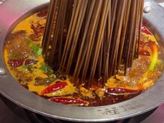 -钢管厂五区小郡肝串串香(奥克斯广场锦城万达店)