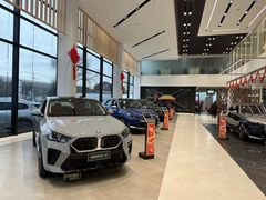 -上海宝诚中环BMW·MINI4S店