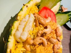 菠萝海鲜炒饭-mango tree芒果树泰国餐厅(青岛万象城店)