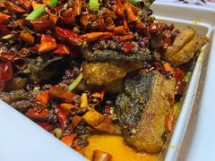 干烧鱼-汉水缘鲜鱼庄(黄雁村店)