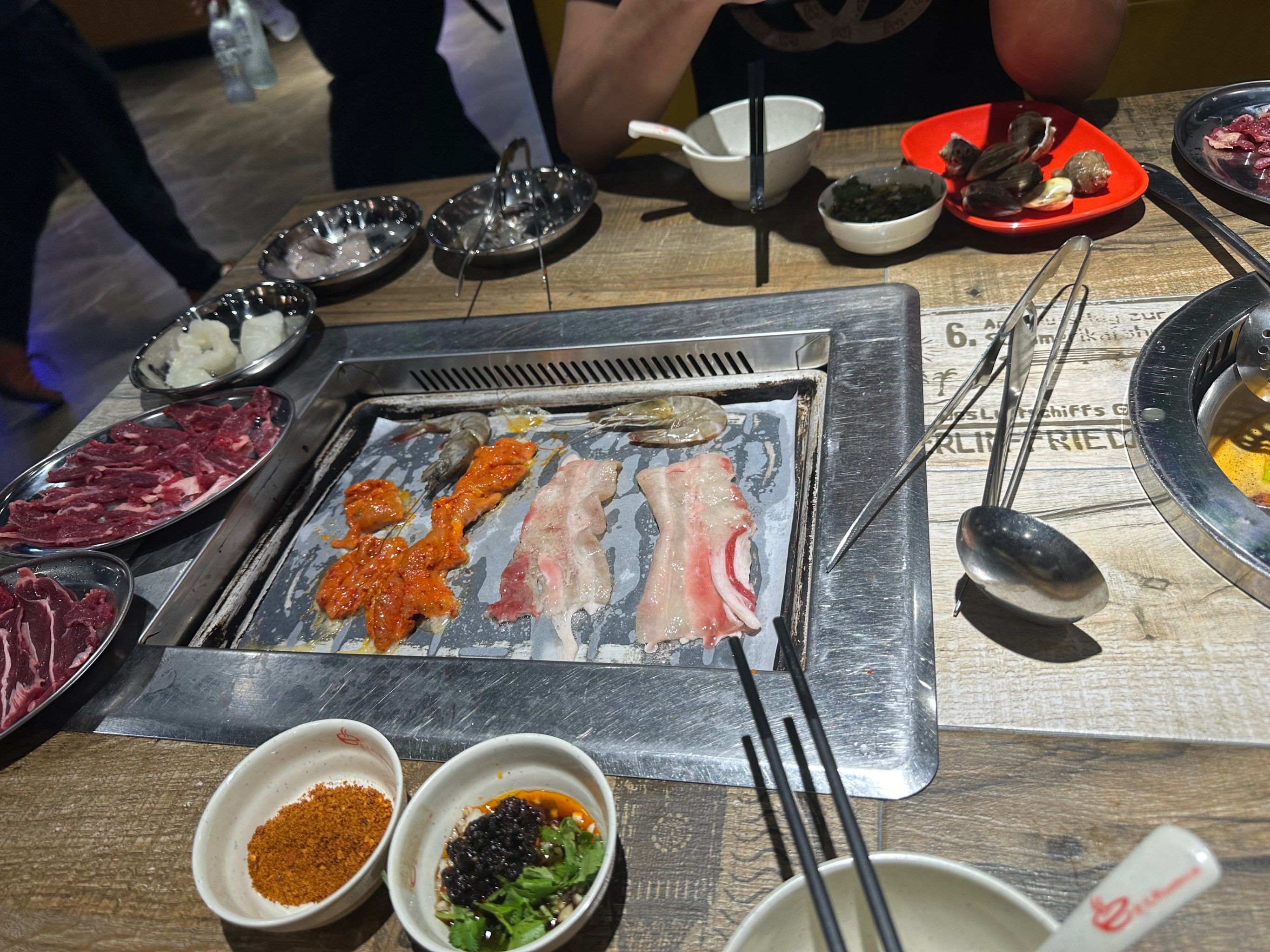 金太郎自助烤肉火锅