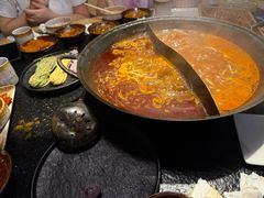 -鹿鸣山草本茶香火锅(园西路店)