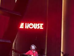 -TZ House音乐现场(来福士中心店)