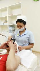 -苗方清颜祛痘·皮肤管理