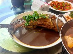 -明月食府(二区干二路店)