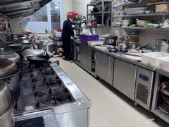 -宾朋海鲜饭庄(兴海路店)