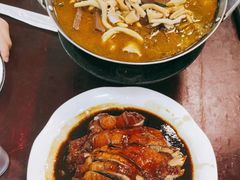 -余杨鸭鸭餐厅