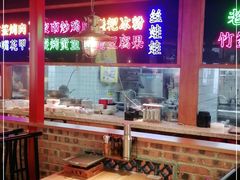 大堂-怪噜范·老贵阳街头名小吃(数博万达店)
