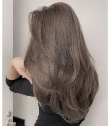 -妃格美发沙龙·烫发·染发