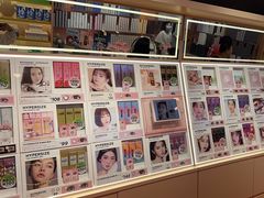 -4iNLOOK美瞳店(中山公园龙之梦店)