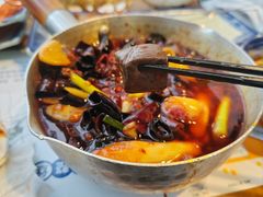 -包整·丝娃娃(一览甲秀楼风景店)