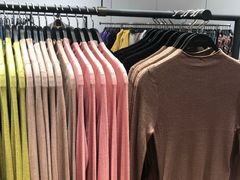 -URBAN REVIVO(上海中庚漫游城店)
