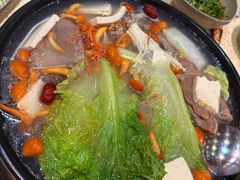 -九寨特色牦牛肉汤锅 羊肉汤锅