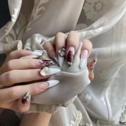 -LILY NAILS美甲美睫
