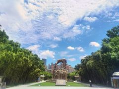 -上海市龙华烈士陵园