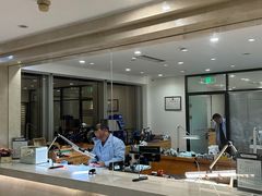 -名表维修服务中心(信兴广场地王大厦店)