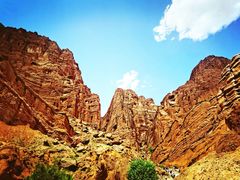 -天山神秘大峡谷