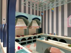 -奈尔宝家庭中心·亲子餐厅(鄞州万达店)