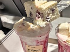 -HOT CRUSH趁热集合·现烤面包(上海环球港店)