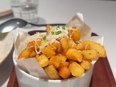 -阿妮叶李(光谷世界城店)
