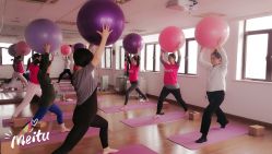 -爱尔乐美孕产瑜伽·普拉提