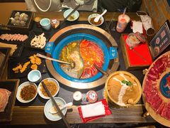 -吼堂老火锅(湖滨银泰in77店)