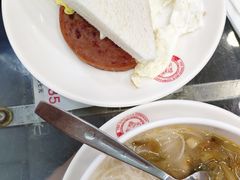 榨菜鸡丝米粉-义顺牛奶公司(庇利金街店)