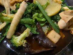 -万记麻辣烫国展总店