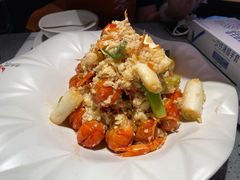 蒜香小龙虾-虾胡闹龙虾馆(湄南河店)