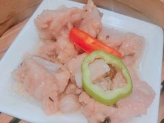 -新大咀港式茶餐厅(宝山万达店)