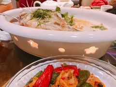 -广州中心皇冠假日酒店·百粤楼