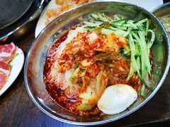 -韩风烤牛肉冷面店