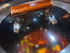 -袁小二大东北铁锅炖(吉祥村总部)