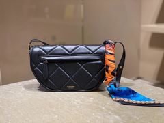 -BURBERRY(上海港汇恒隆广场店)