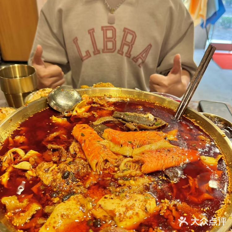 打工一周吃三天！