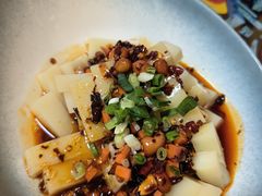 -弘烨 贵州酸汤 鱼火锅(东财店)