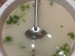 -梅利汴京烤鸭•开封豫菜地标店(东大街店)