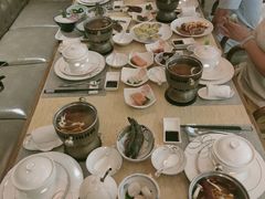 -雍和会海鲜姿造自助(湖东路店)