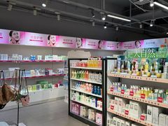-唯品会(北京国瑞城店)
