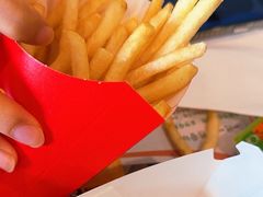 -麦当劳(杨林得来速店)